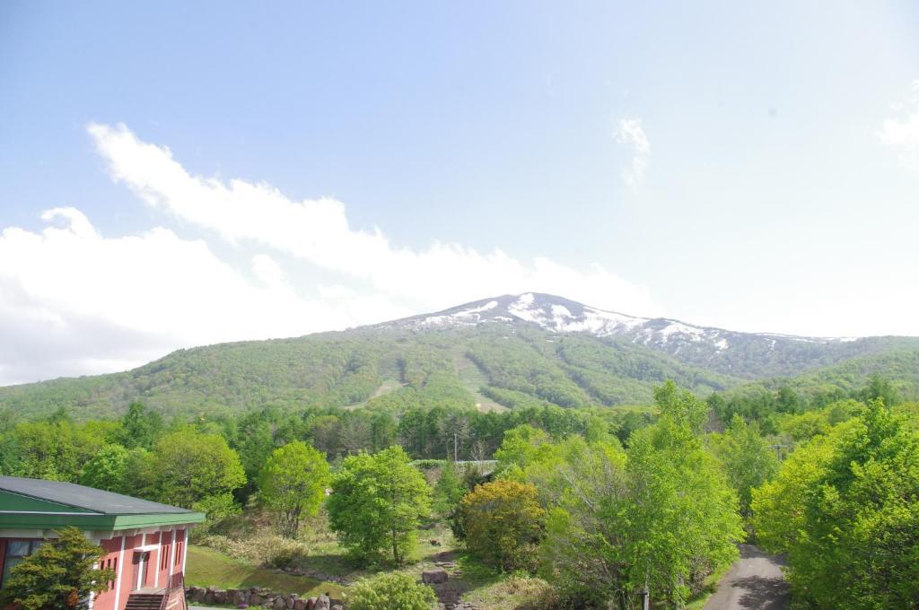 Iwanai Kogen Hotel Exterior photo
